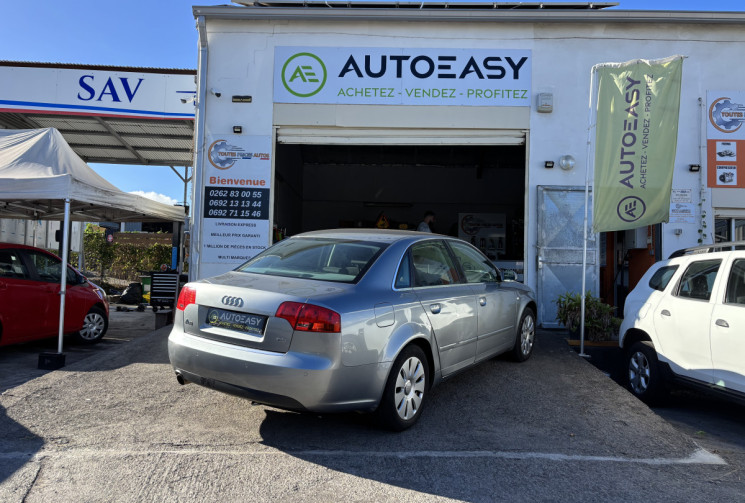 Audi A4 2.0 130 ATTRACTION (première main)