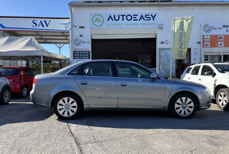 Audi A4 2.0 130 ATTRACTION (première main)