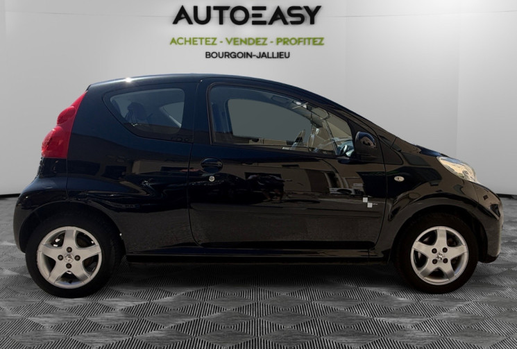 Peugeot 107 1.0 / 68 CH / BLACK EDITION / CLIM 