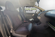 Peugeot 107 1.0 / 68 CH / BLACK EDITION / CLIM 