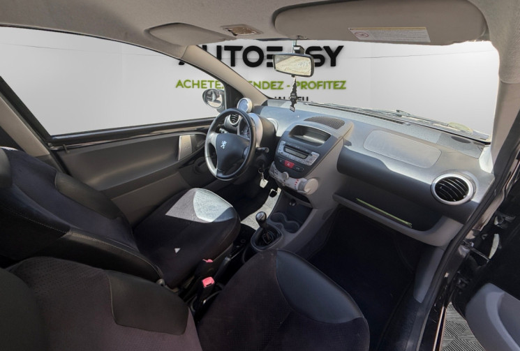 Peugeot 107 1.0 / 68 CH / BLACK EDITION / CLIM 