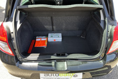 Renault Clio 1.2 16v 100 ch TomTom 5 portes / 1ER MAIN / ENTRETIEN OK / COURROIE OK