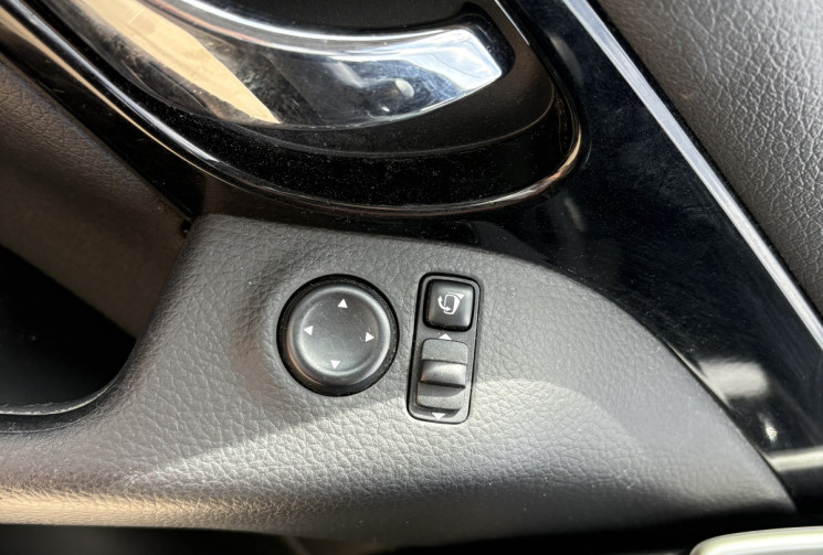 Nissan Qashqai 1.6 dCi 16v 130 ch N-Connecta