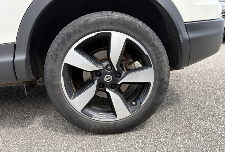 Nissan Qashqai 1.6 dCi 16v 130 ch N-Connecta