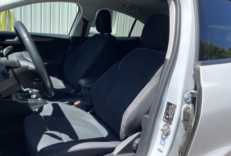 Ford Focus 1.5 EcoBlue 120 ch Titanium *Apple Carplay/ Android Auto*Cam recul*Radar Av Ar*Entr Ok