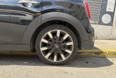 Mini MINI 5 PORTES  3 (F55) 5 Portes LCI Cooper 1.5 i 12V DCT7 136 cv Boîte auto