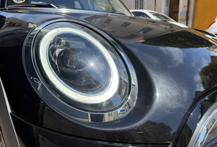 Mini MINI 5 PORTES  3 (F55) 5 Portes LCI Cooper 1.5 i 12V DCT7 136 cv Boîte auto