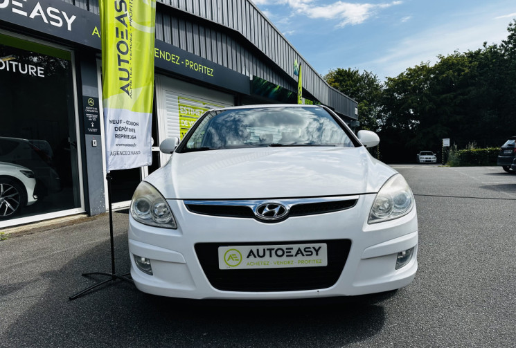 Hyundai i30 1.6 CRDI 90ch Clim / Moteur à chaîne