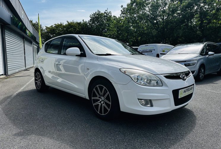 Hyundai i30 1.6 CRDI 115ch Clim / Moteur à chaîne