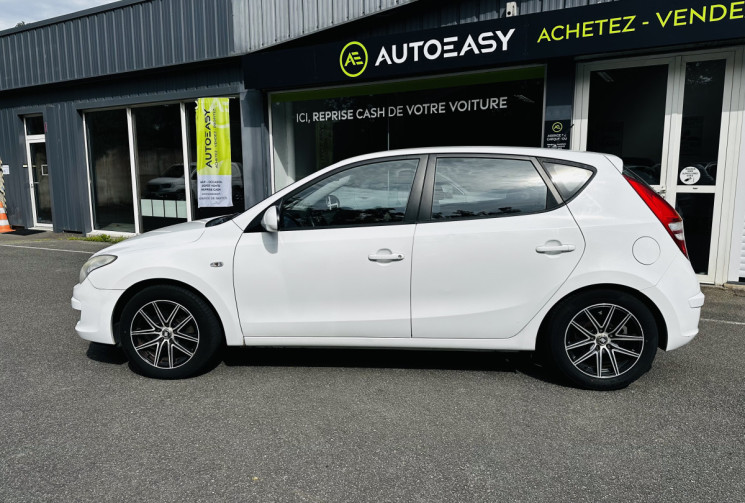 Hyundai i30 1.6 CRDI 90ch Clim / Moteur à chaîne