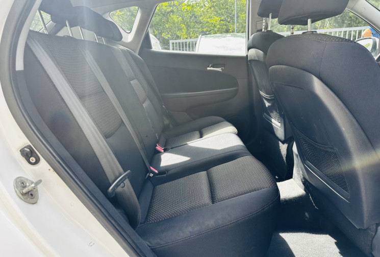 Hyundai i30 1.6 CRDI 90ch Clim / Moteur à chaîne