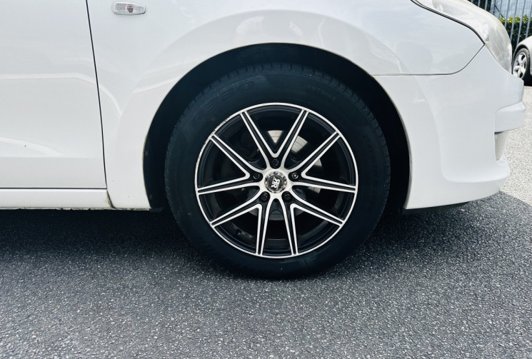 Hyundai i30 1.6 CRDI 90ch Clim / Moteur à chaîne