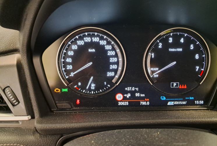 BMW SERIE 2 ACTIVETOURER 225 XEA LUXURY - CUIR - HAYON MOTORISE - SUIVI ENTRETIEN