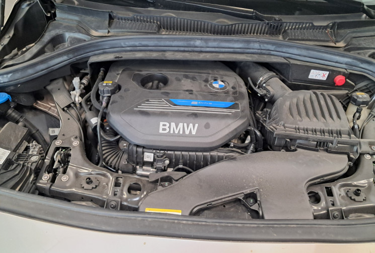 BMW SERIE 2 ACTIVETOURER 225 XEA LUXURY - CUIR - HAYON MOTORISE - SUIVI ENTRETIEN