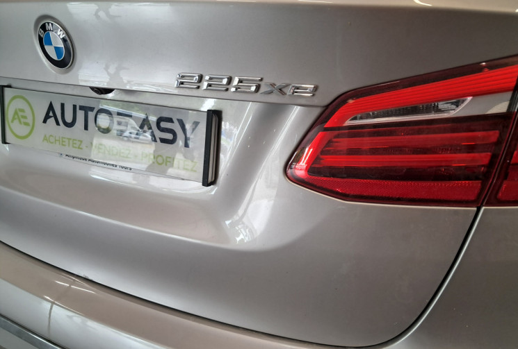 BMW SERIE 2 ACTIVETOURER 225 XEA LUXURY - CUIR - HAYON MOTORISE - SUIVI ENTRETIEN