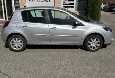 Renault Clio 1.2 16v 100 ch TomTom 5 portes / 1ERE MAIN / ENTRETIEN OK / COURROIE OK