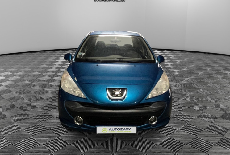 Peugeot 207 1.4i / 88 CH / PREMIÈRE MAIN / TOUT A JOUR