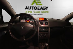 Peugeot 207 1.4i / 88 CH / PREMIÈRE MAIN / TOUT A JOUR