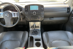Nissan Navara 3.0 DCI V6 DIESEL 230 DOUBLE-CAB Boite Auto