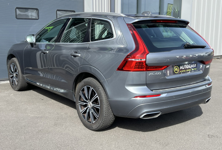 Volvo XC60 2.0 TDi AWD Geartronic8 235 cv / Attelage