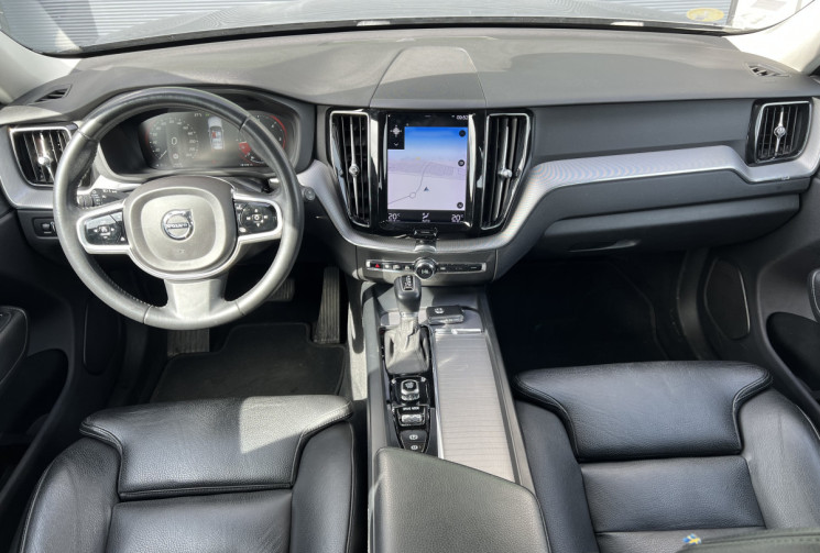 Volvo XC60 2.0 TDi AWD Geartronic8 235 cv / Attelage