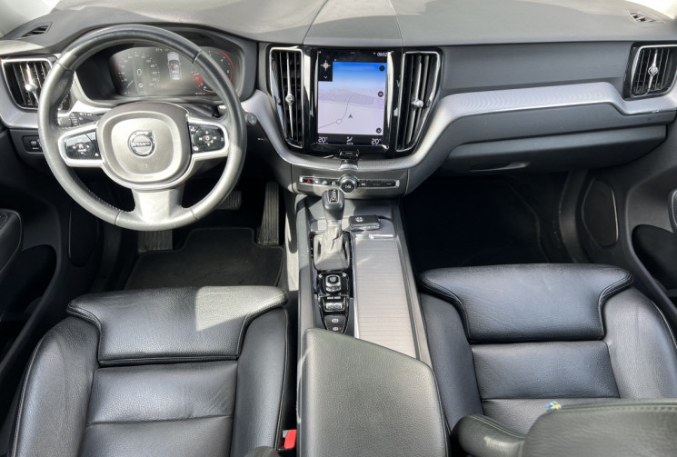 Volvo XC60 2.0 TDi AWD Geartronic8 235 cv / Attelage