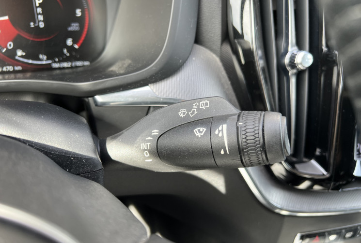 Volvo XC60 2.0 TDi AWD Geartronic8 235 cv / Attelage