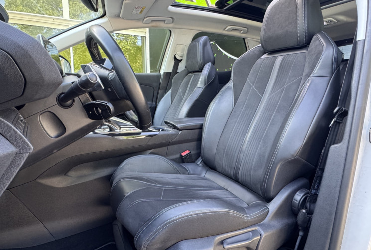 Peugeot 3008 Crossway 1.5 HDi 130 ch EAT8 / Toit Panoramique / Camera / Carplay / Entretien complet