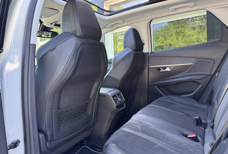 Peugeot 3008 Crossway 1.5 HDi 130 ch EAT8 / Toit Panoramique / Camera / Carplay / Entretien complet