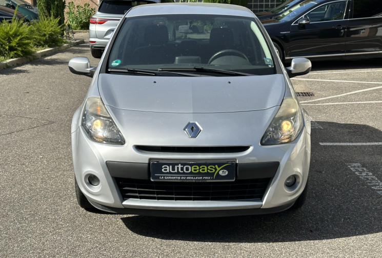 Renault Clio 1.2 16v 100 ch Dynamique 5 portes / ENTRETIEN OK / COURROIE OK