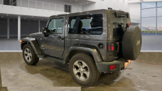 Jeep Wrangler 2.8 CRD 16V 4WD S&S 200 cv Boîte auto / SAHARA