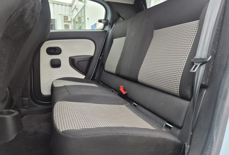 Renault Twingo III 1.0 SCE * 71 CV * CARPLAY * GRAND ECRAN * IDEAL JEUNE PERMIS 
