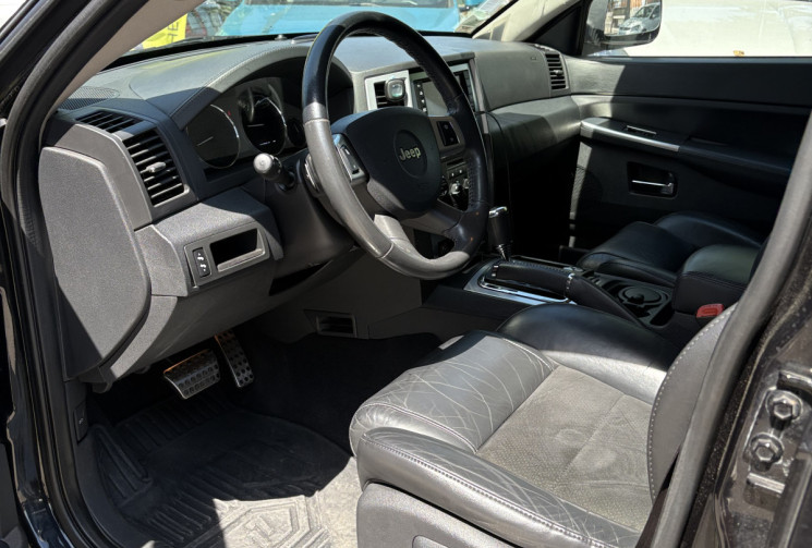 Jeep GRAND CHEROKEE 4x4 3.0 V6 218cv BA Sport Limited / Très bon état /
