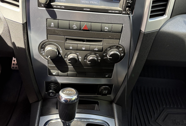 Jeep GRAND CHEROKEE 4x4 3.0 V6 218cv BA Sport Limited / Très bon état /