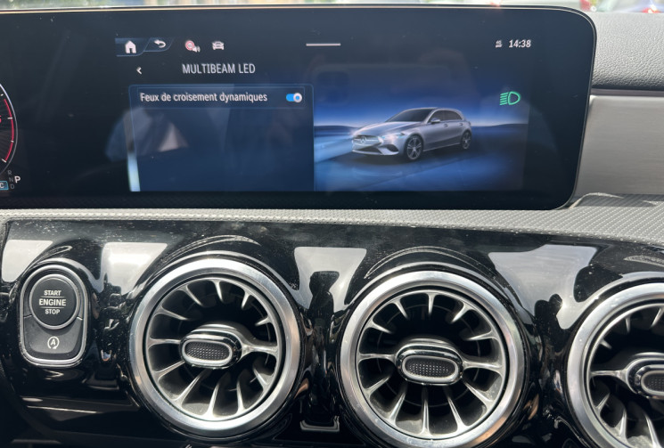 Mercedes Classe A 200 d 150 ch AMG Line 8G-DCT / 1ière main / Prochain entretien inclus / Pano-HUD