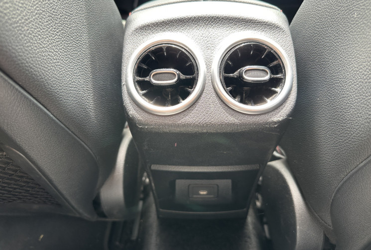 Mercedes Classe A 200 d 150 Ch AMG Line 8G-DCT / 1ERE MAIN / ATH / PACK AMBIANCE / TOIT OUVRANT