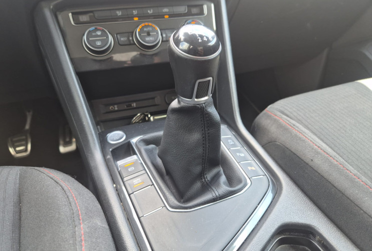 Volkswagen Tiguan  II 2.0 TDi 16V BMT 116 CV * CAMERA DE RECUL * NOUVELLE DISTRIBUTION * CARPLAY 