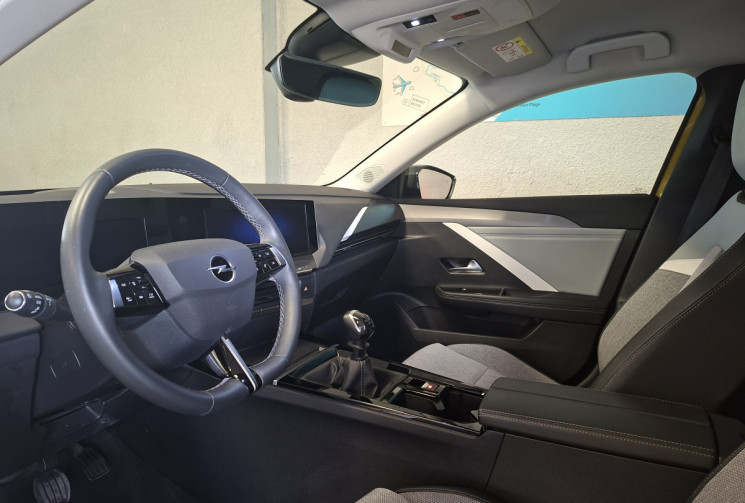 Opel Astra 1.2 TURBO 130  ELEGANCE / 1 ER MAIN / ENTRETIEN A JOUR / TVA RECUPERABLE