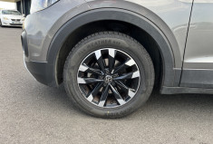 Volkswagen T-Cross 1.0 TSI 12V 95 cv Lounge  / CARPLAY 