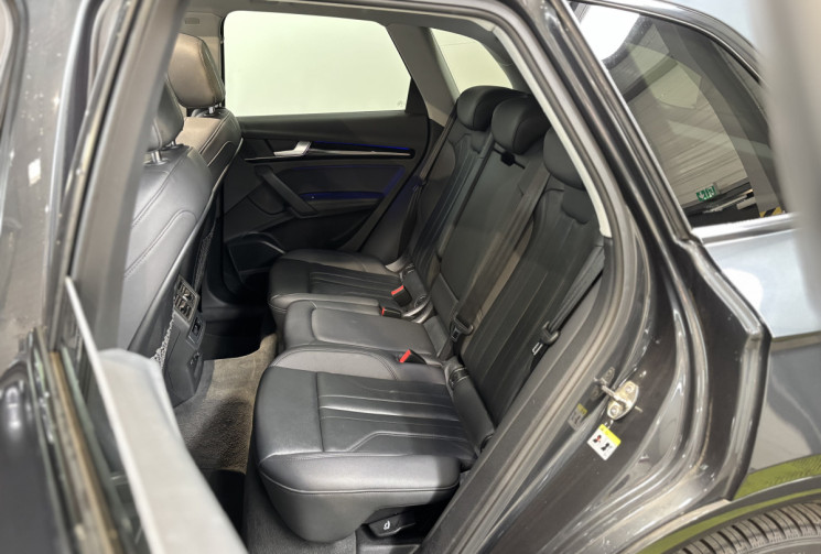 Audi Q5 40 TDI Mild Hybrid 204 ch Avus quattro S tronic 7 / révision à jour