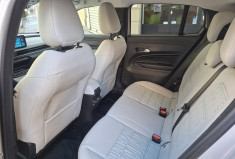 FIAT 600 1.2 Hybrid 136 La Prima DCT6 7600 KMS