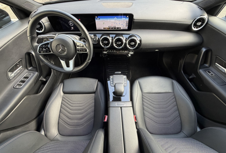 Mercedes CLASSE A BERLINE 250 e 160+102 ch Progressive Line 8G-DCT / 1ière main / Suivi MB