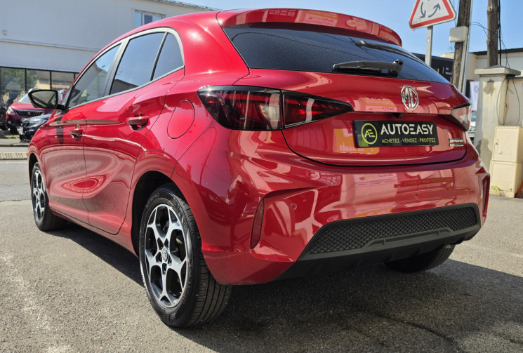 MG MG3 luxury hybrid+ 195 ch