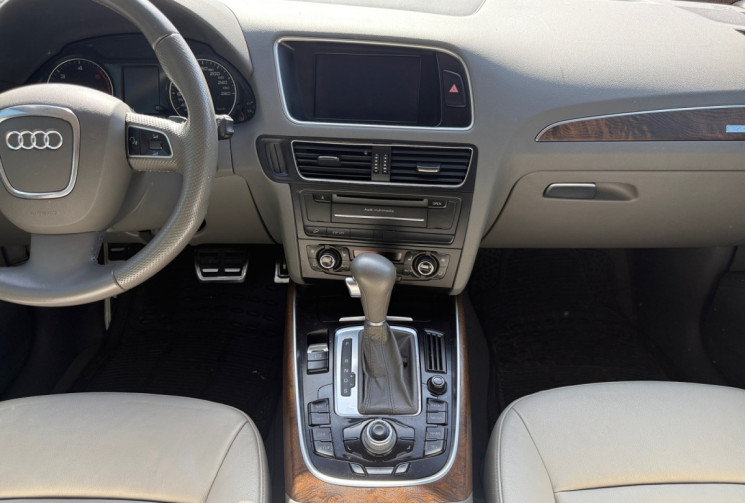 Audi Q5 2.0 TDI QUATTRO 170CH