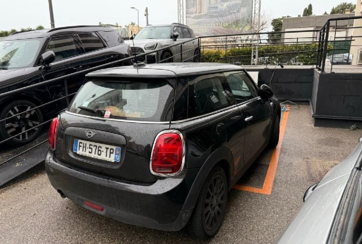 Mini Mini One 102 Heddon Street Bva 7  / Toit Ouvrant / Apple car play / interieur semi cuir