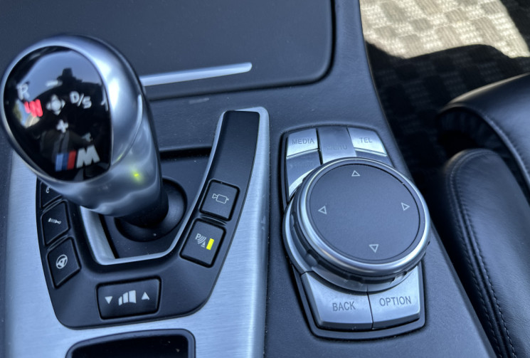 BMW M5 (F10) LCI 4.4 BITURBO V8 DKG7 560 CV - IMMAT FR 