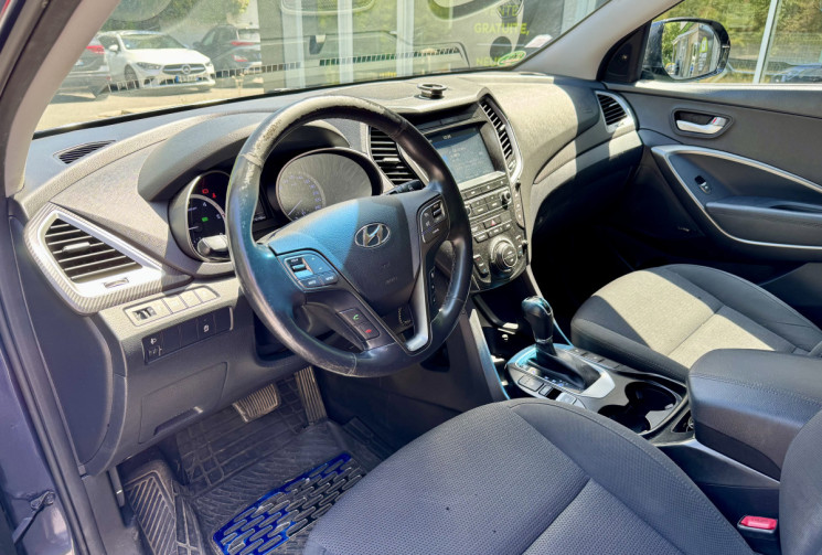 Hyundai SANTA FE 2.2 CRDi 200ch Creative 2WD BVA 7 Places / Camera / Siège chauffant / Entretien OK