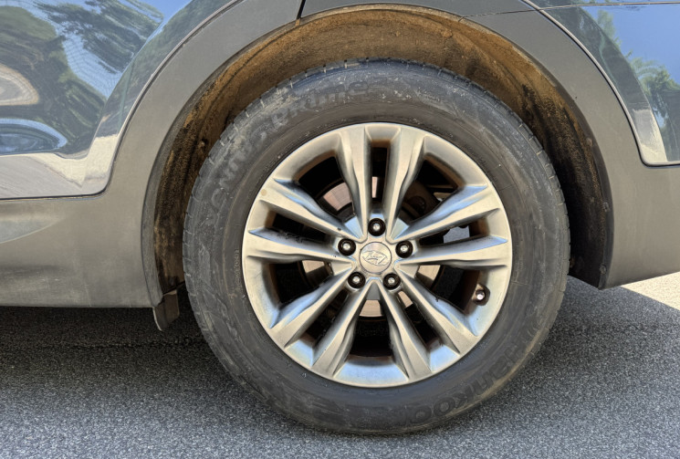 Hyundai SANTA FE 2.2 CRDi 200ch Creative 2WD BVA 7 Places / Camera / Siège chauffant / Entretien OK