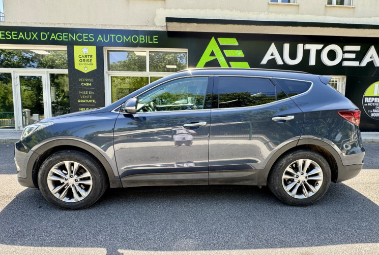 Hyundai SANTA FE 2.2 CRDi 200ch Creative 2WD BVA 7 Places / Camera / Siège chauffant / Entretien OK