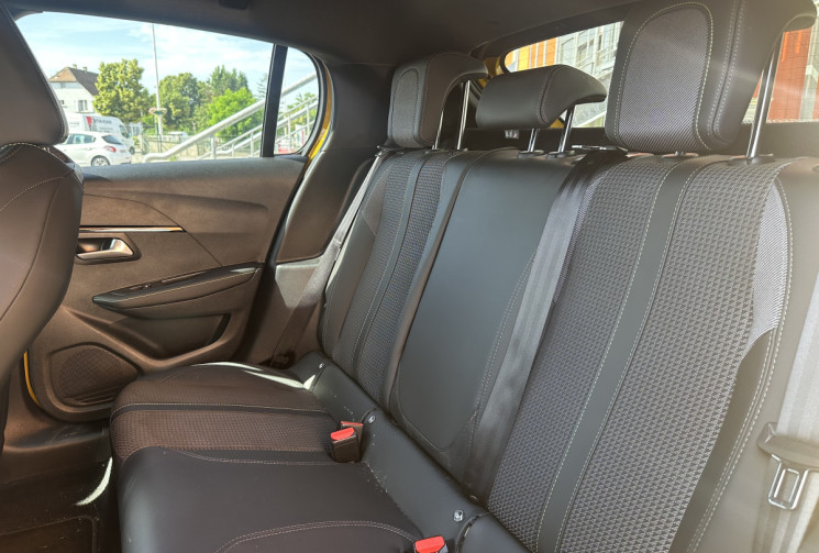 Peugeot 208 1.5 BlueHDi 100ch S&S GT 